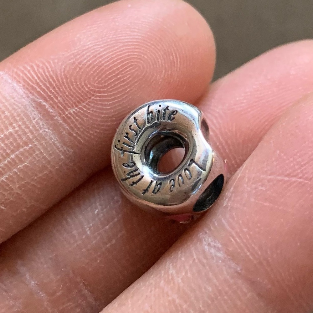 NWOT Sparkling Sprinkled Donut Charm Sterling Silver 925 - Picture 10 of 16